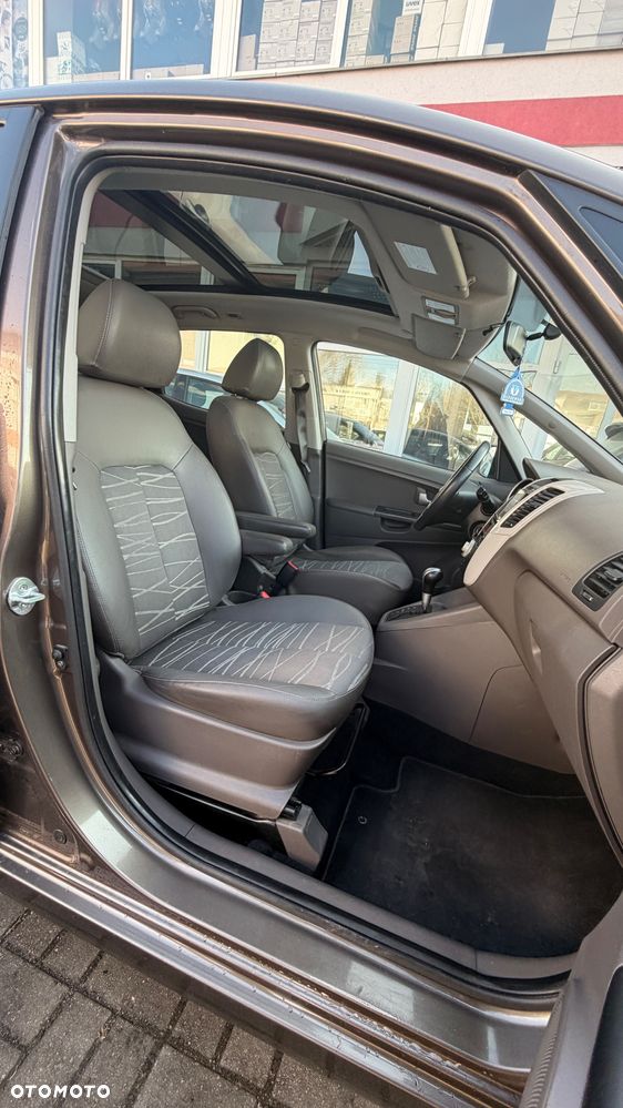 Kia Venga 1.6 CVVT Automatik Dream-Team Edition - 18