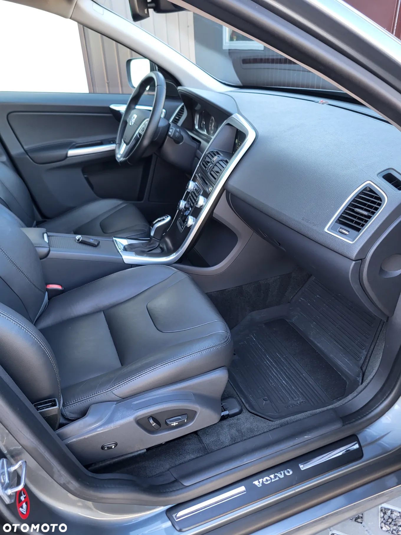 Volvo XC 60 T6 AWD Summum - 21