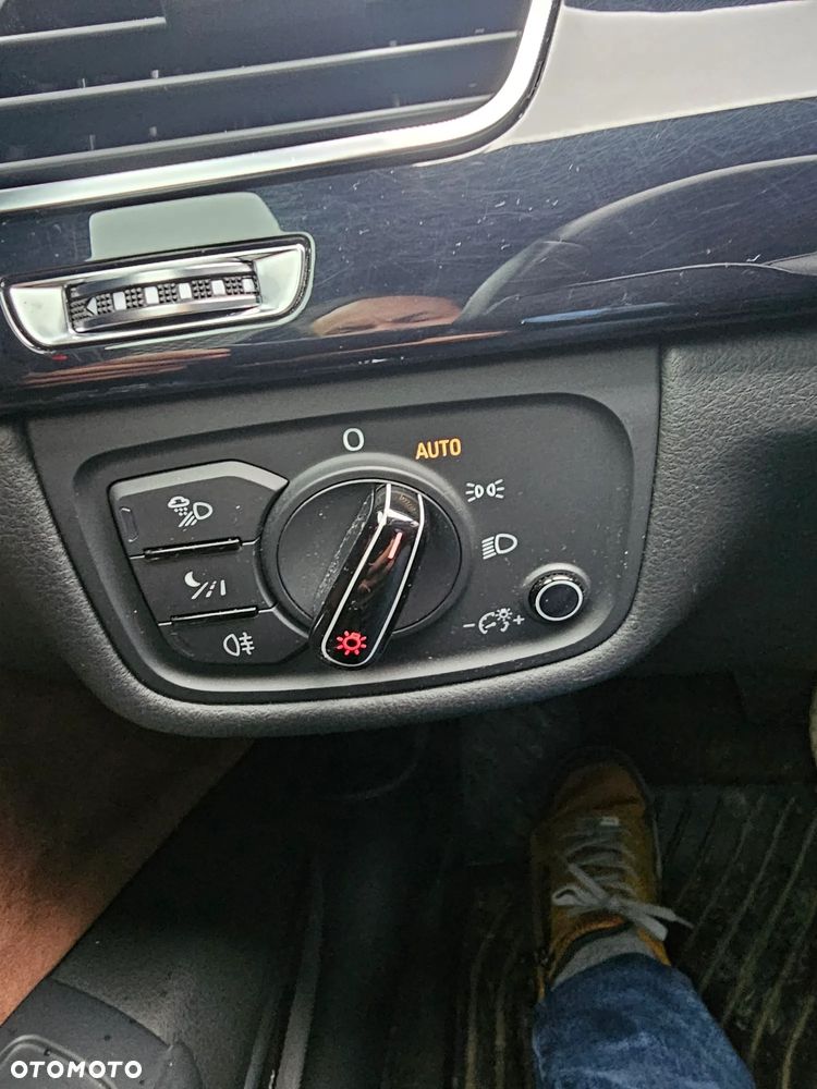 Audi A8 4.0 TFSI cylinder on demand quattro tiptronic Lang - 21