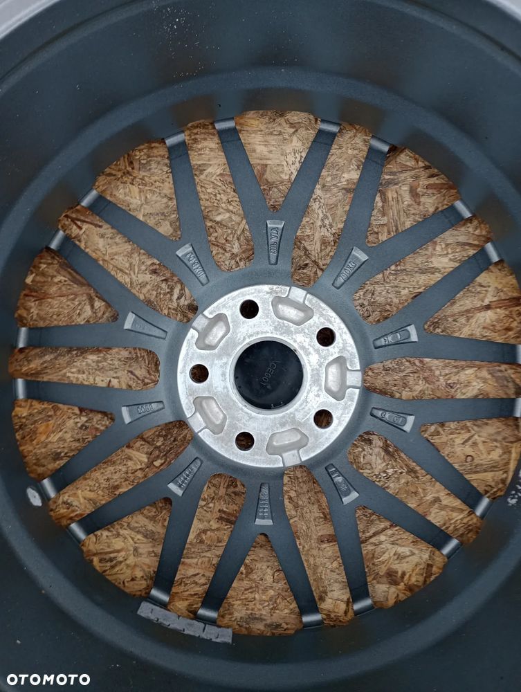 FELGI ALUMINIOWE 5x112 R19 8J ET45 57,1 SKODA ELROQ ENYAQ iV KAROQ KODIAQ OCTAVIA SUPERB YETI - 8