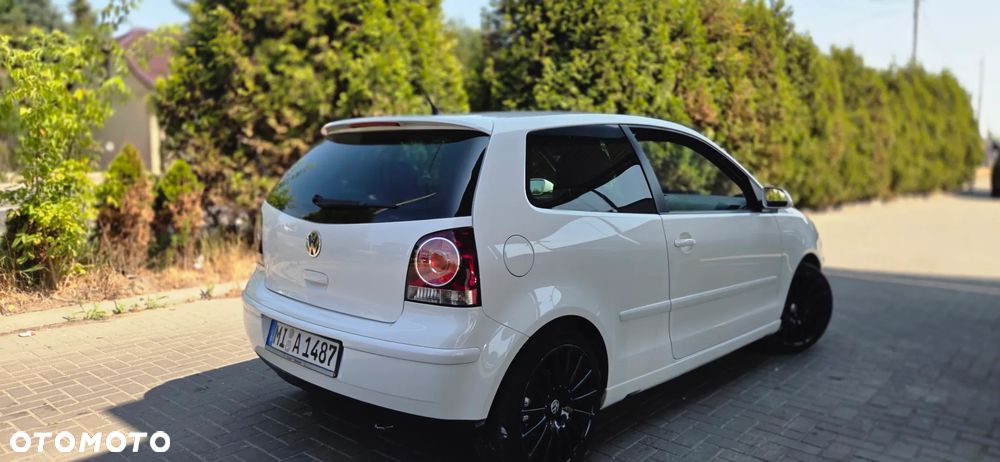 Volkswagen Polo 1.6 GT Rocket - 11