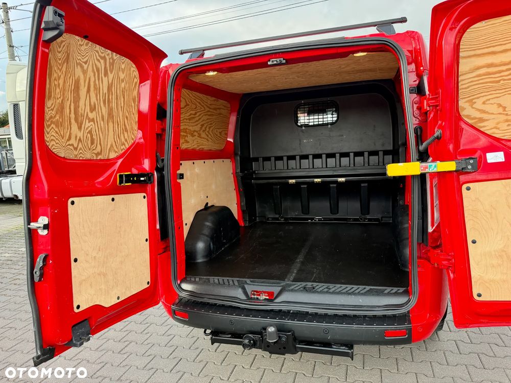 Ford TRANSIT L2H1 / 6 OSÓB / SALON POLSKA / BEZWYPADKOWY / 2.0 130KM / LEASING / KREDYT - 22