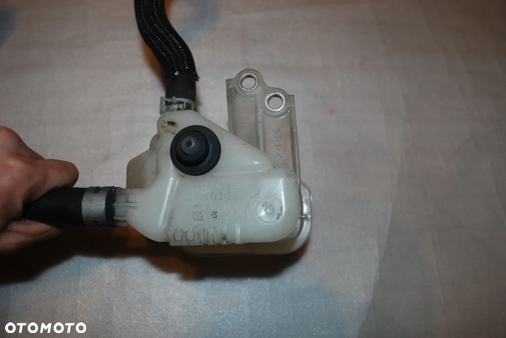 ZBIORNIK WYRÓWNAWCZY Toyota Yaris III  Pompka Obiegu G9040-52020 - 4