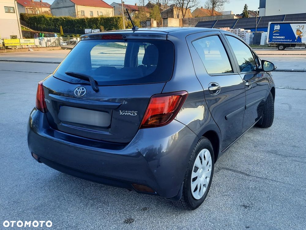 Toyota Yaris 1.33 Premium EU6 - 14
