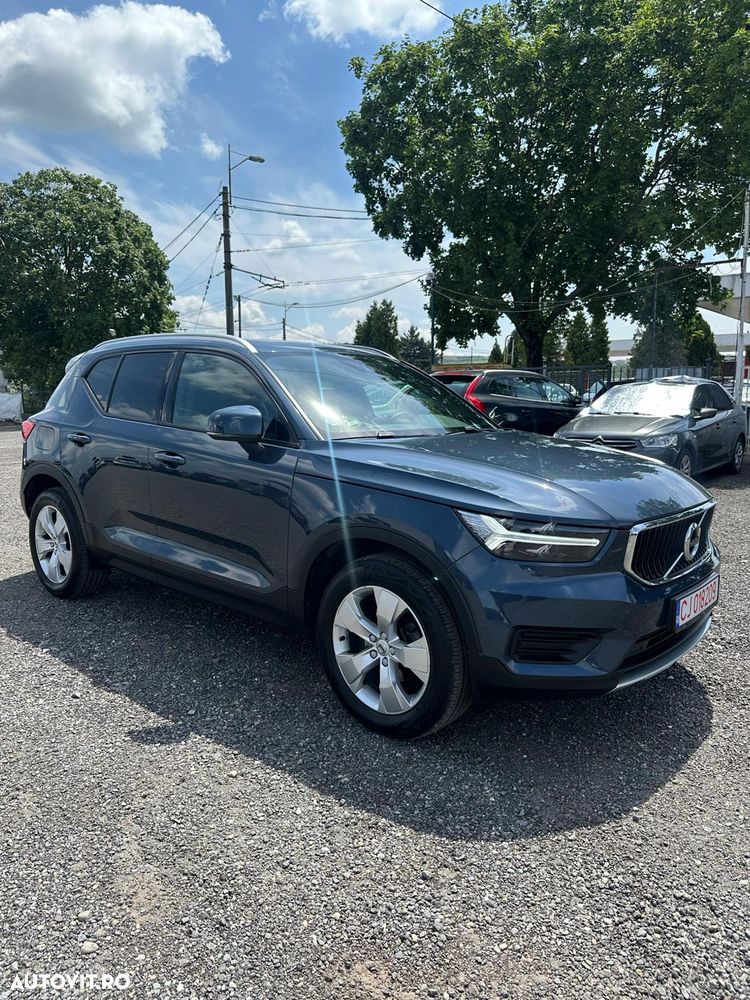 Volvo XC 40 T2 AT8 Momentum - 11