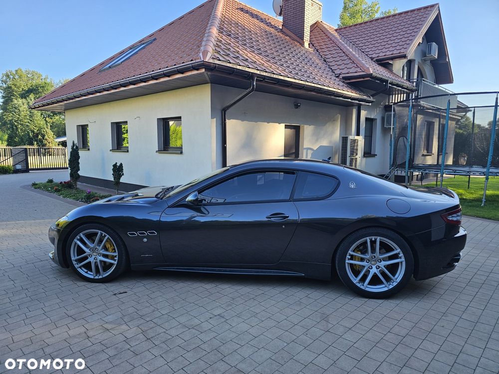 Maserati GranTurismo - 5