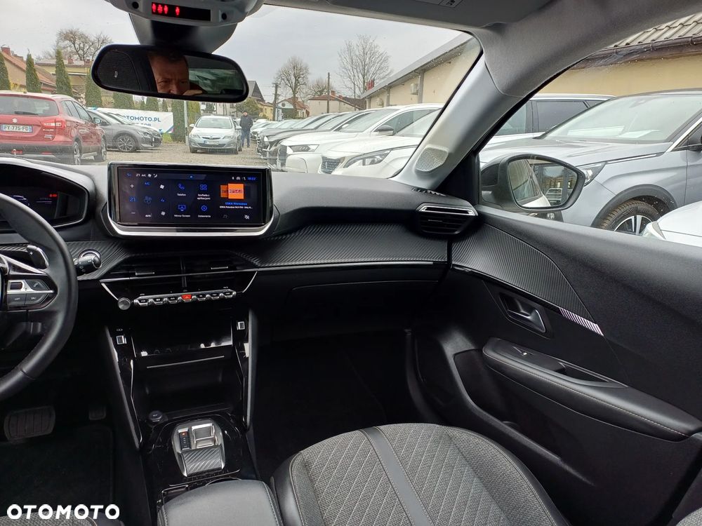 Peugeot 208 1.2 PureTech Allure S&S EAT8 - 22