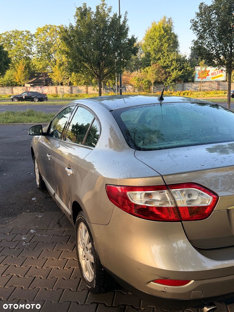 Renault Fluence 1.6 16V Privilege Euro5 - 8
