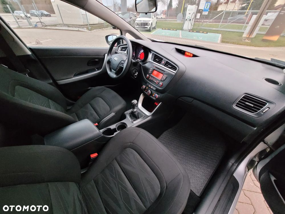 Kia Ceed 1.4 CRDi M - 14