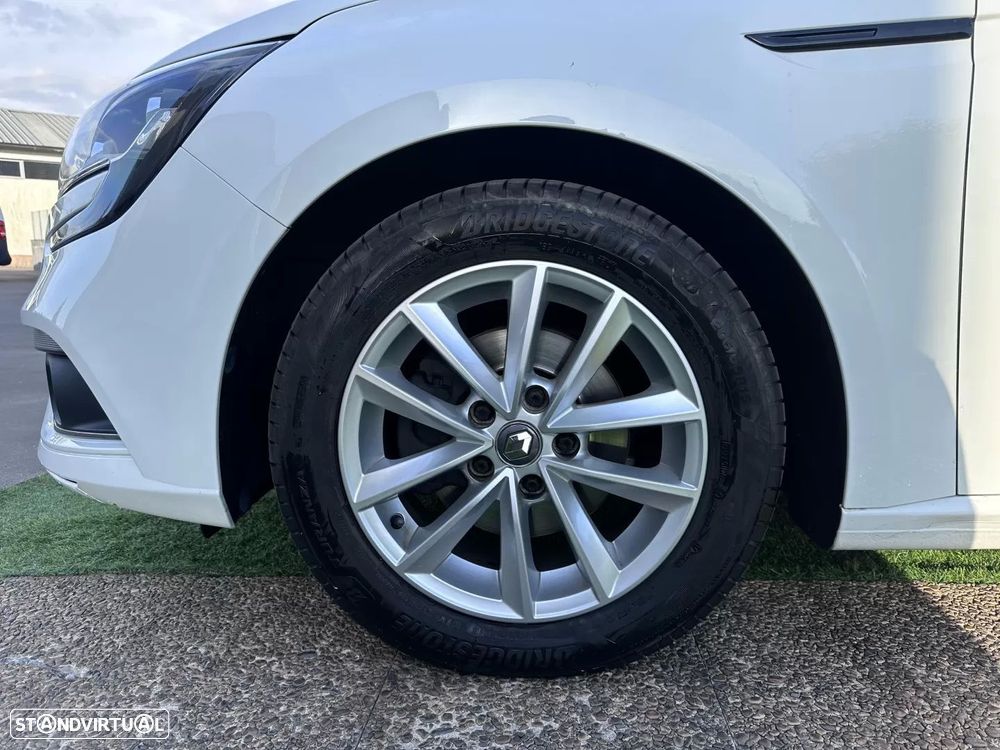 Renault Mégane 1.5 Blue dCi Intens - 19