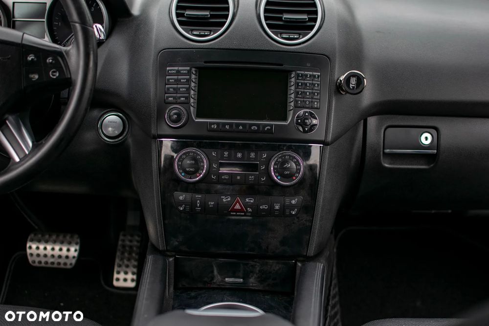 Mercedes-Benz ML - 37