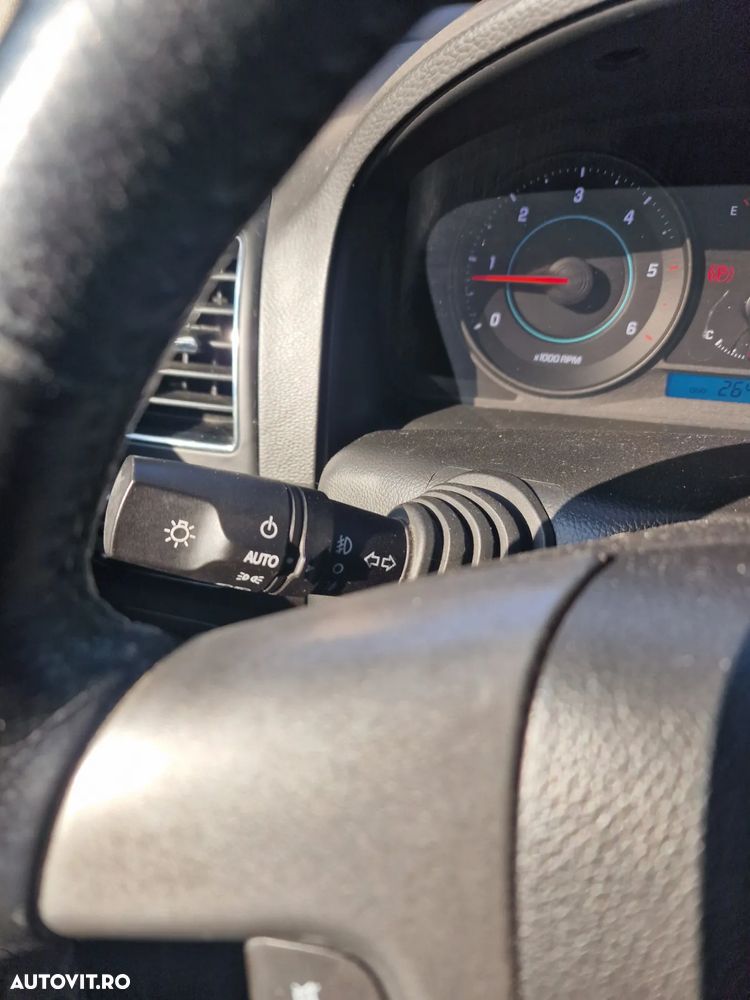 Chevrolet Captiva - 17