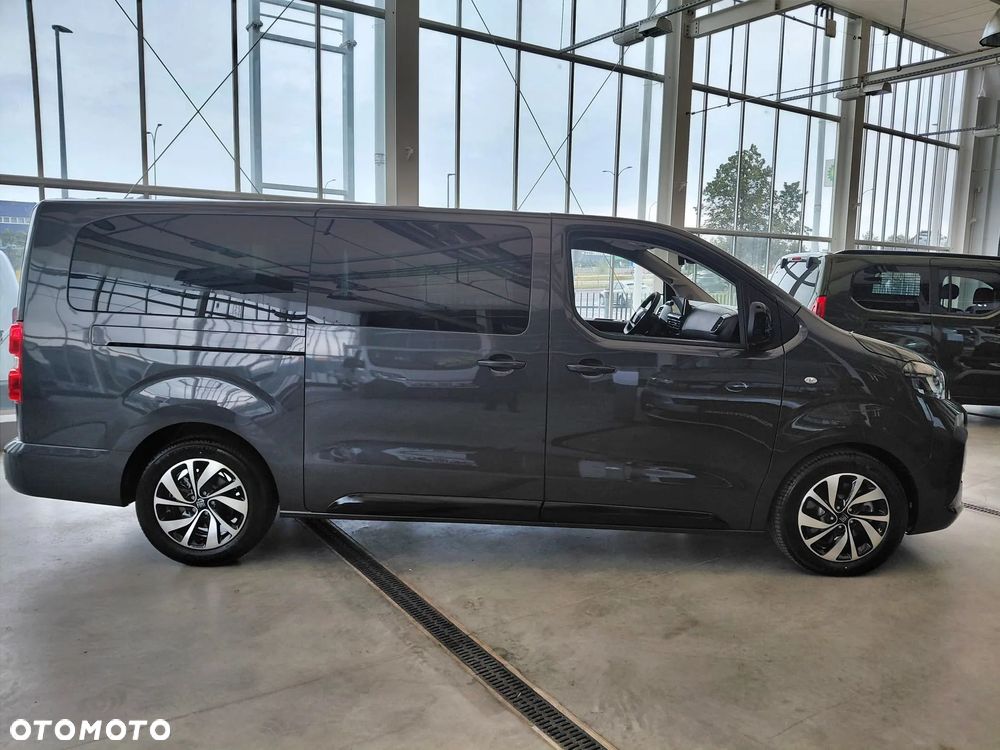 Fiat Ulysse 2.2 Business EAT8 - 4