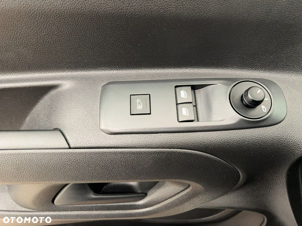 Toyota ProaceCity - 13