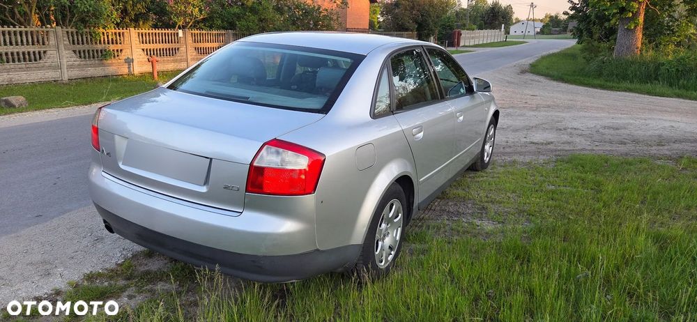Audi A4 Limousine - 21