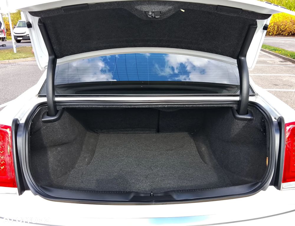 Chrysler 300 - 16
