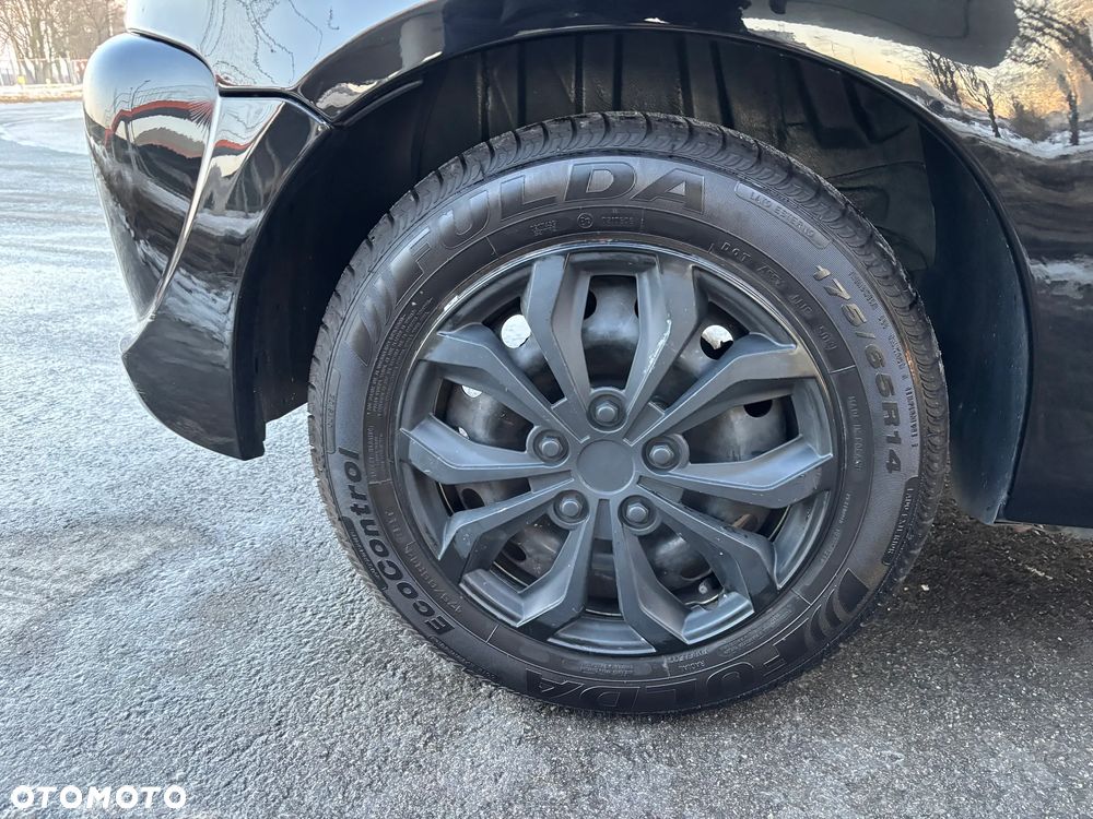 Peugeot 206 plus 60 - 27