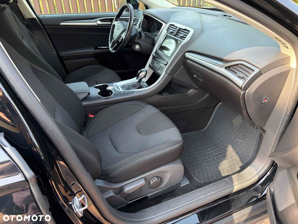 Ford Mondeo ver-2-0-tdci-start--stopp-powershift--aut-trend - 22