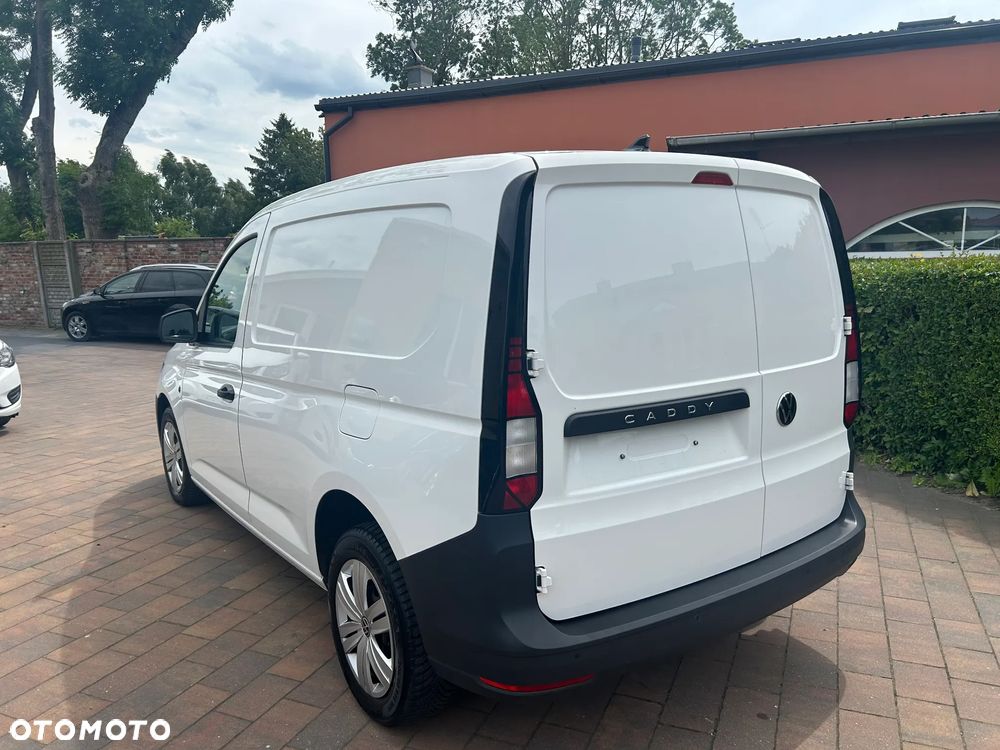 Volkswagen Caddy - 4