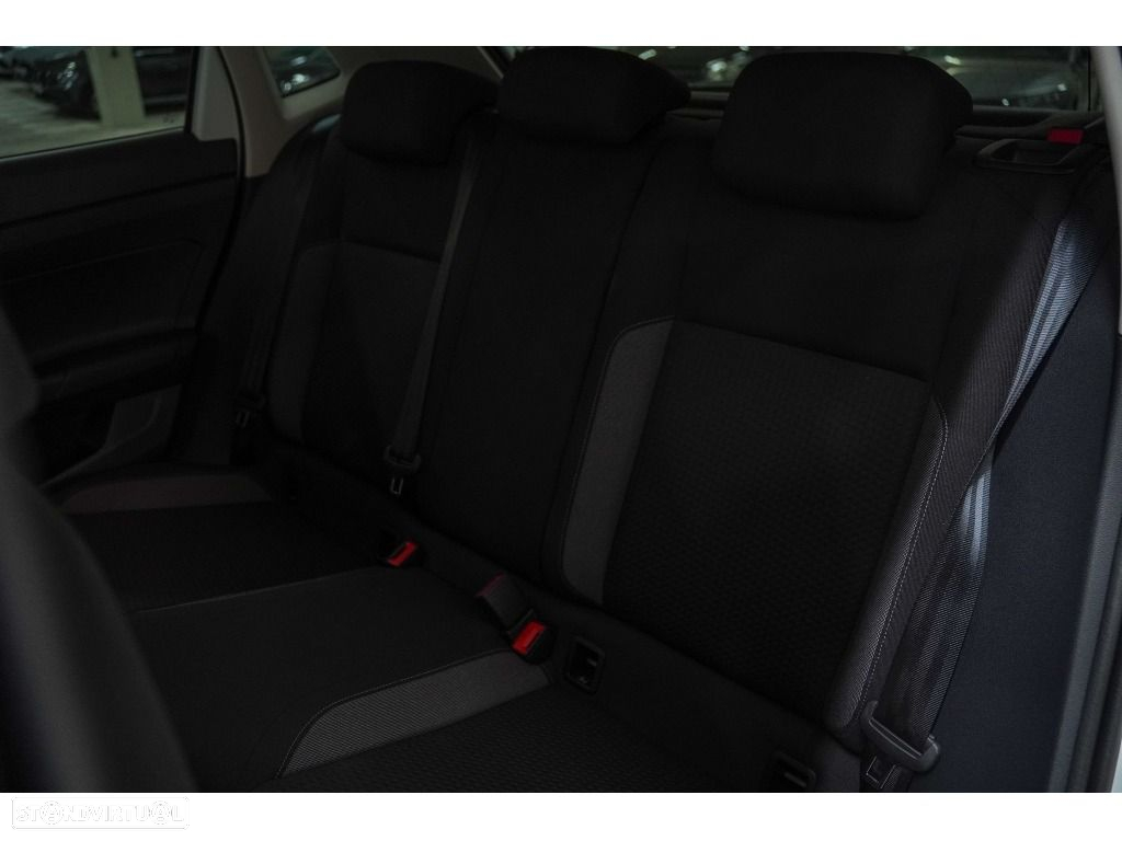 VW Polo 1.0 TSI Urban - 14