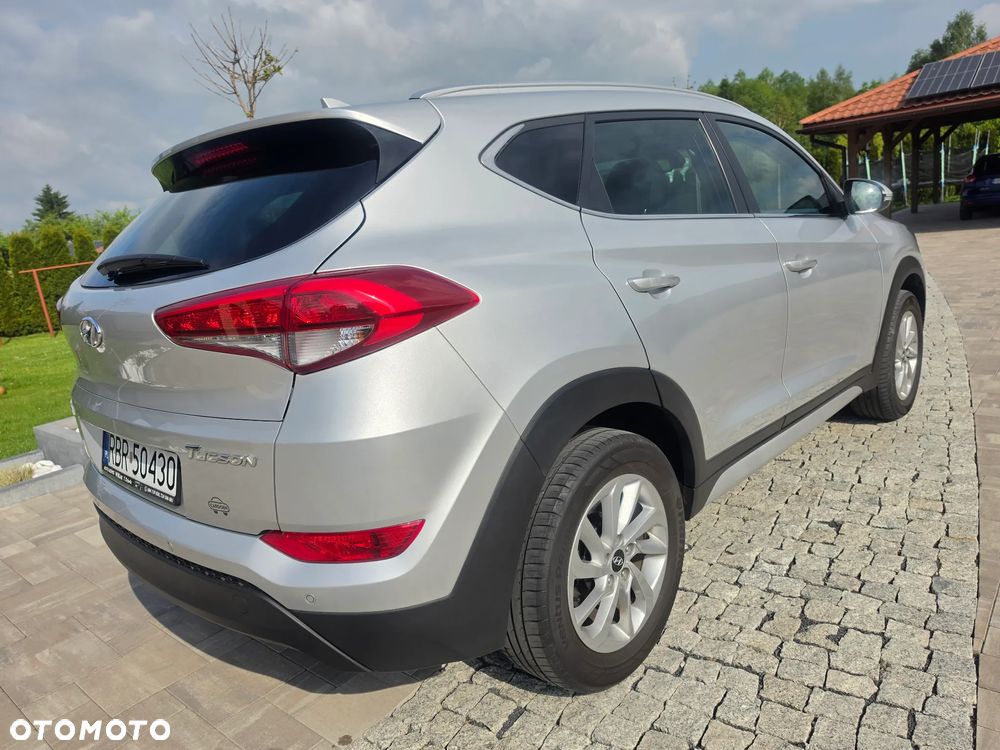 Hyundai Tucson blue 1.6 GDi 2WD Intro Edition - 10