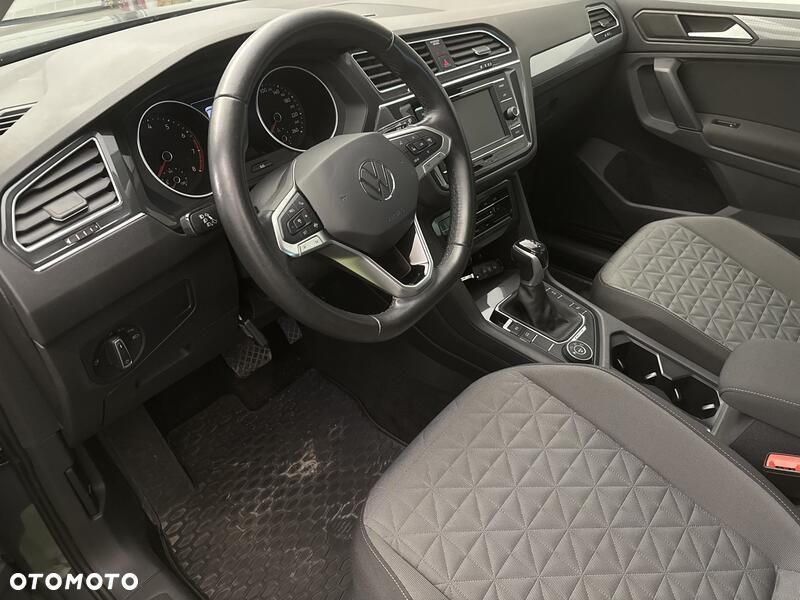 Volkswagen Tiguan 2.0 TSI 4Mot Life DSG - 10