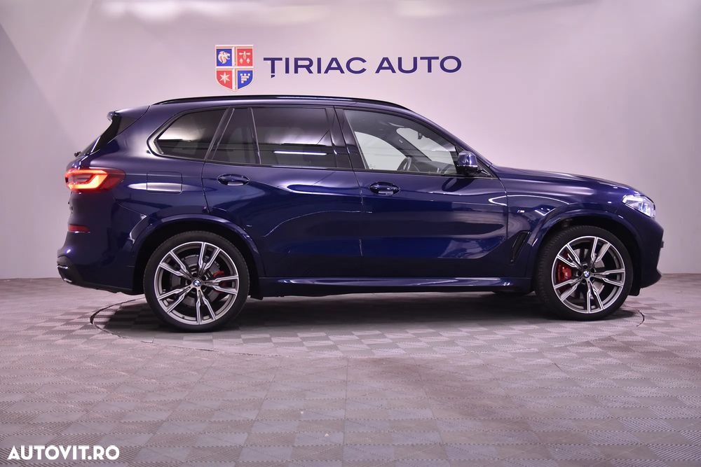 BMW X5 M M50i - 6