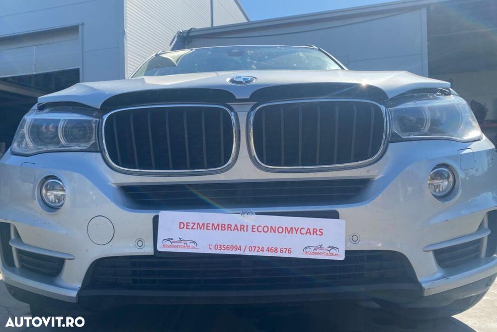 BARA FATA completa cu senzori si proiectoare BMW X5 F15 – AN 2014