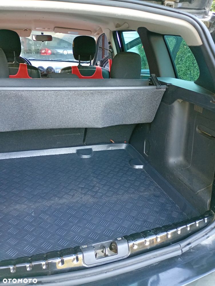 Dacia Duster 1.6 - 2