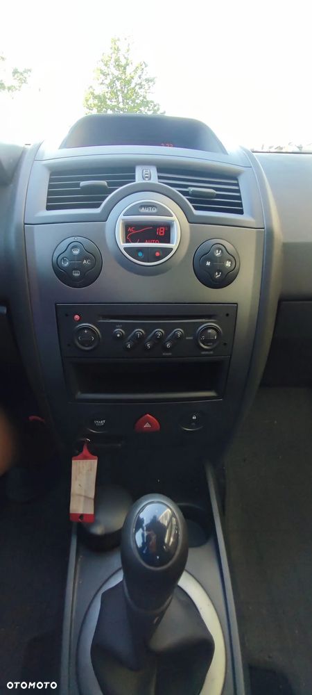 Renault Megane 1.6 16V Privilege - 18