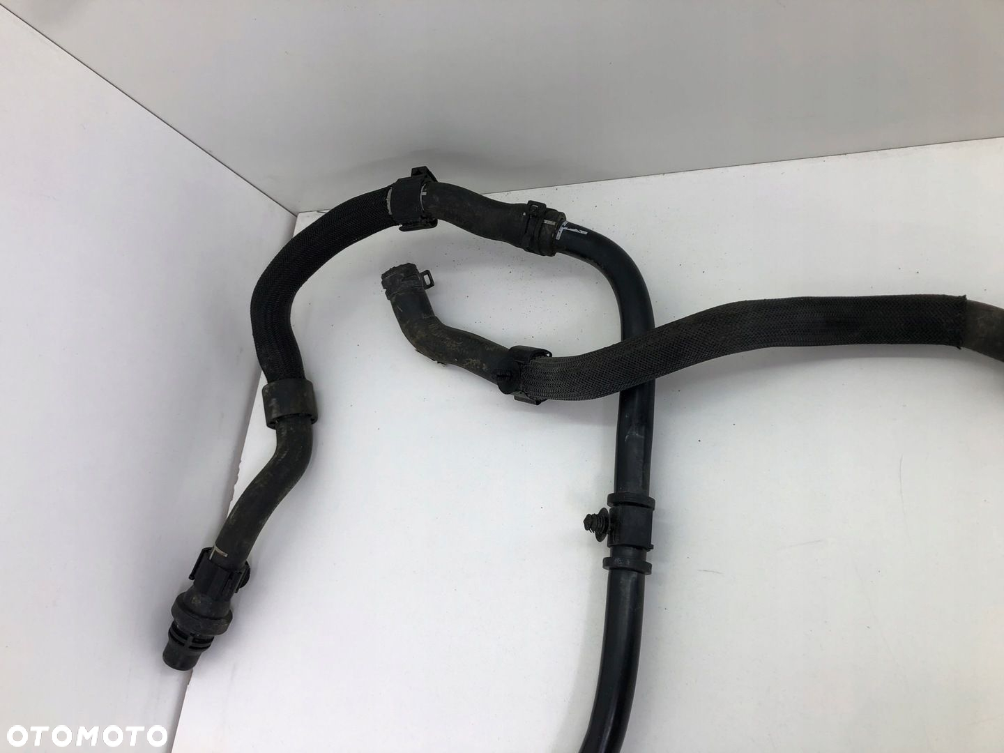 BMW X1 U11 RURA PRZEWODY WODY POMPY ELEKTRYCZNEJ 5A30C18 5A30C23 - 5