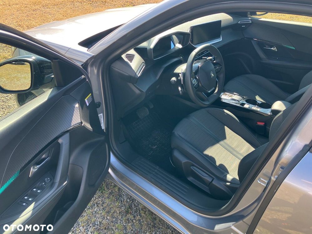 Peugeot 2008 1.2 PureTech Allure Pack S&S EAT8 - 5