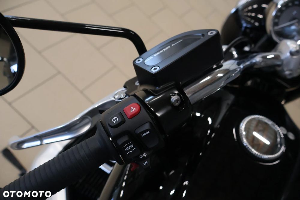 BMW R - 32