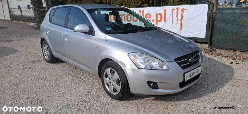 Kia Ceed - 2
