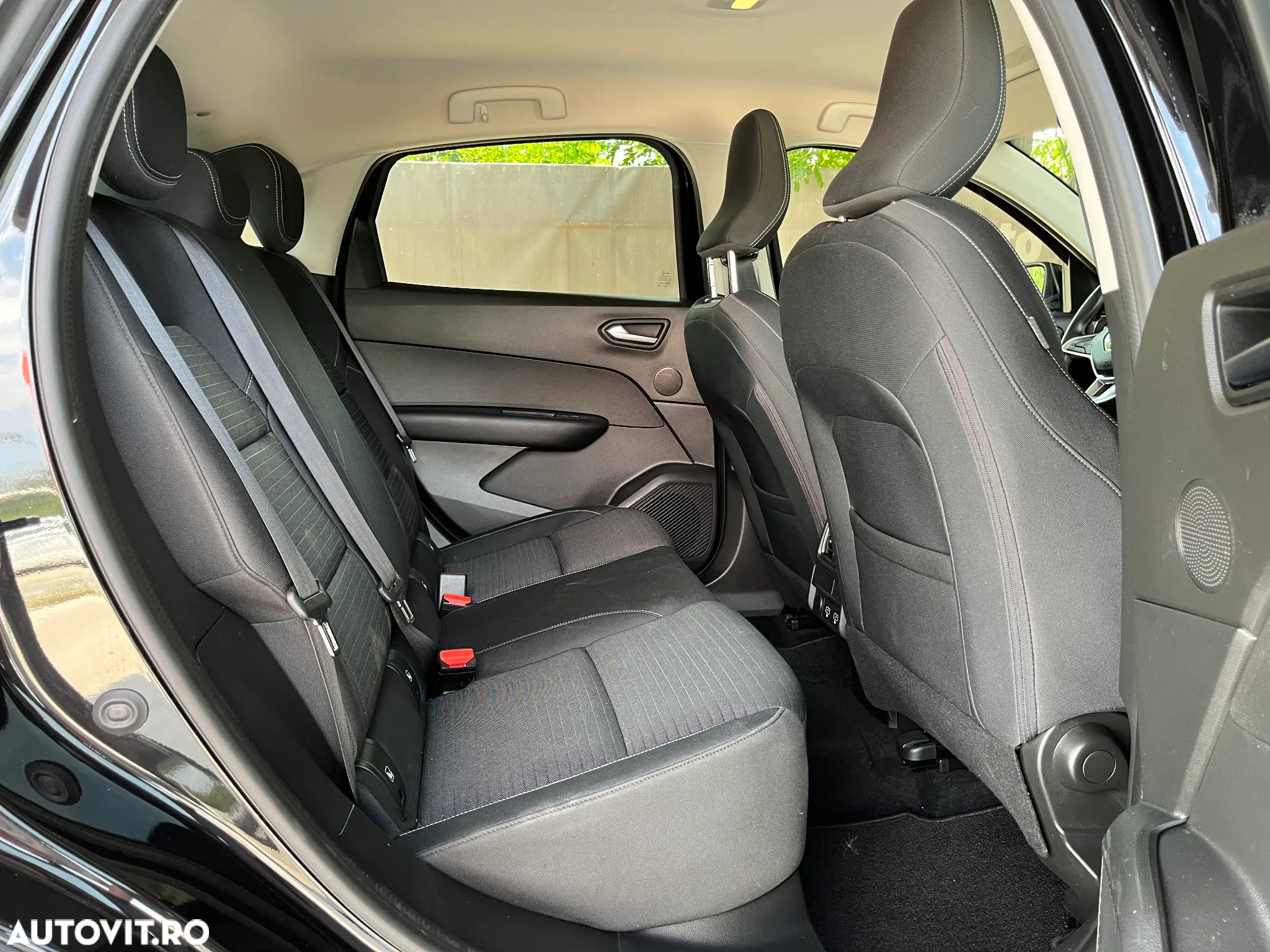 Renault Arkana E-TECH Hybrid Zen - 17