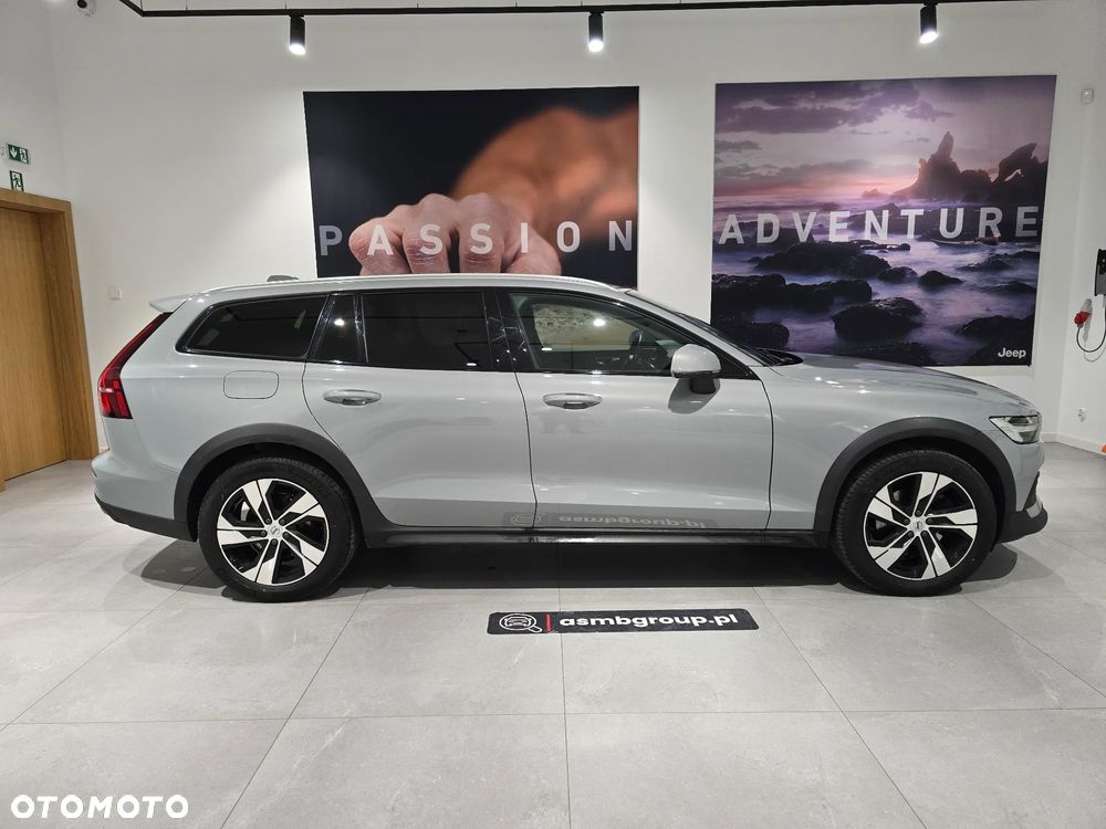 Volvo V60 B4 D Core - 5