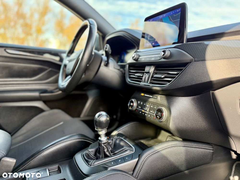 Ford Focus SW 2.0 EcoBlue ST - 18