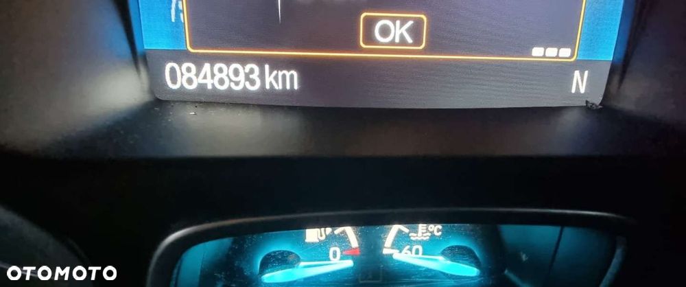Ford Kuga - 11
