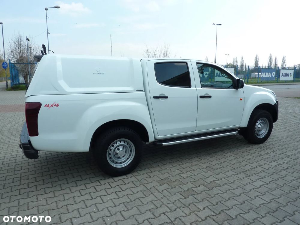 Isuzu D-Max 1.9 DC L - 3