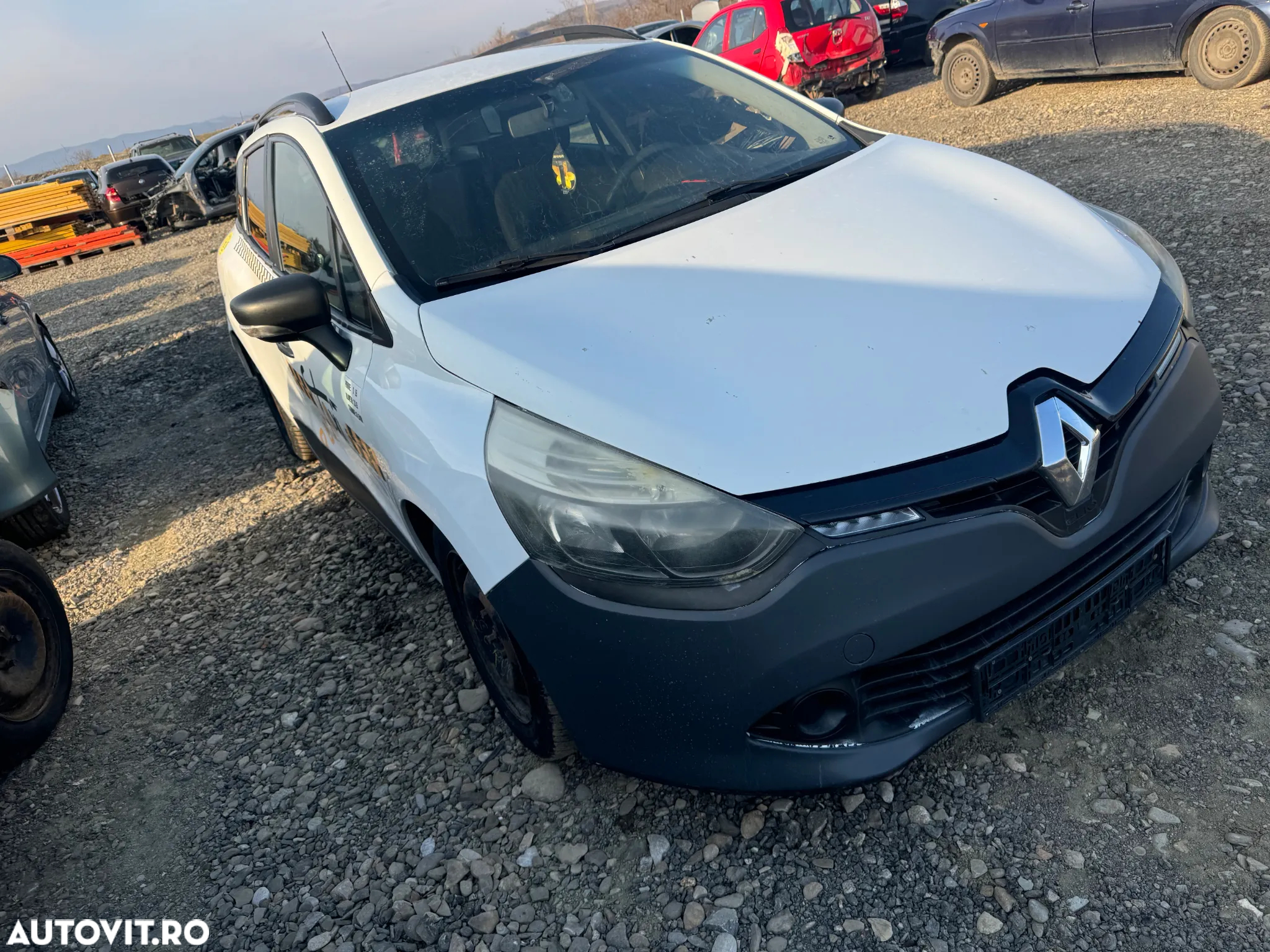 Dezmembram Renault Clio 4 Combi/Break  1.5 dci 2015 - 2
