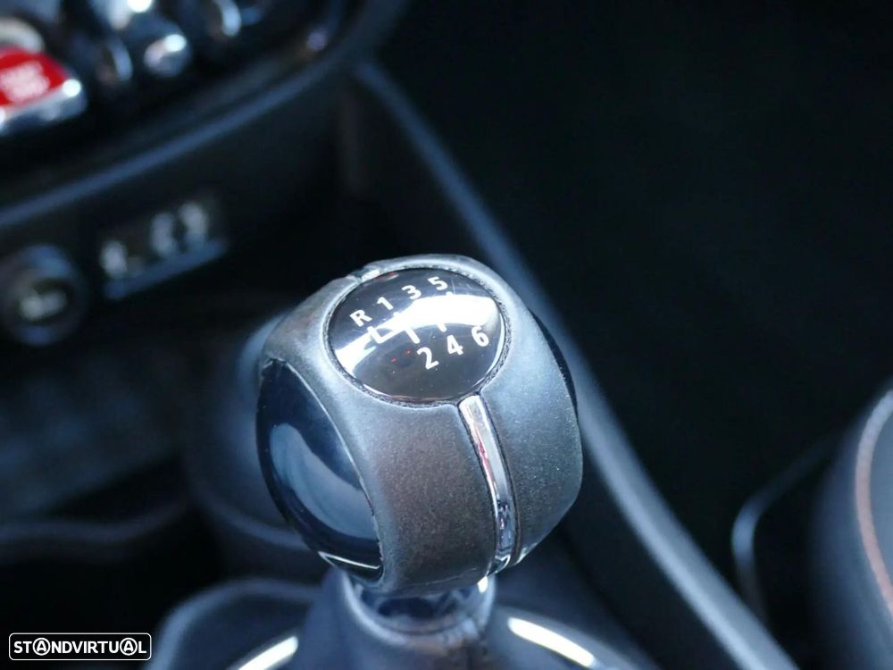 MINI Clubman One D - 21