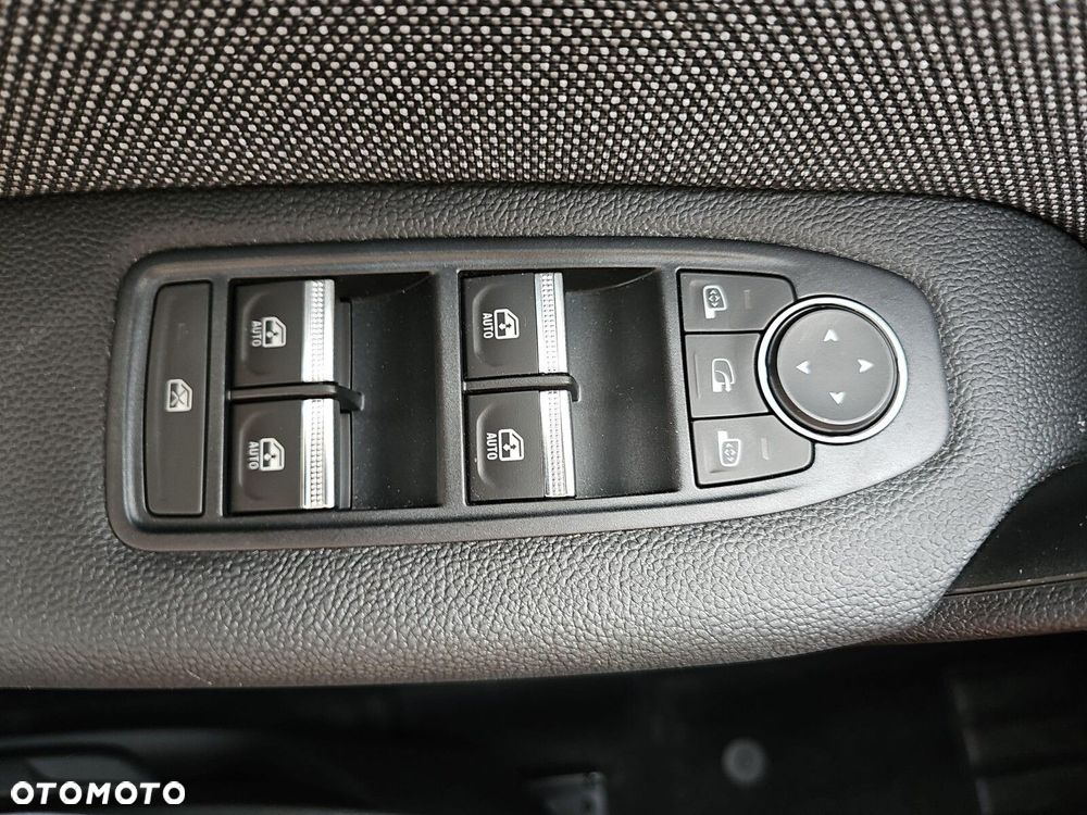 Renault Captur - 20