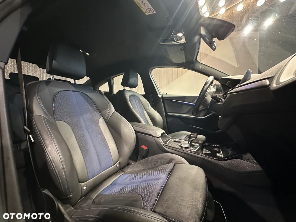 BMW Seria 2 218i M Sport - 12