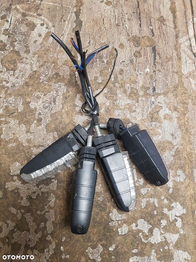 Zestaw kierunkowskazów led - 7