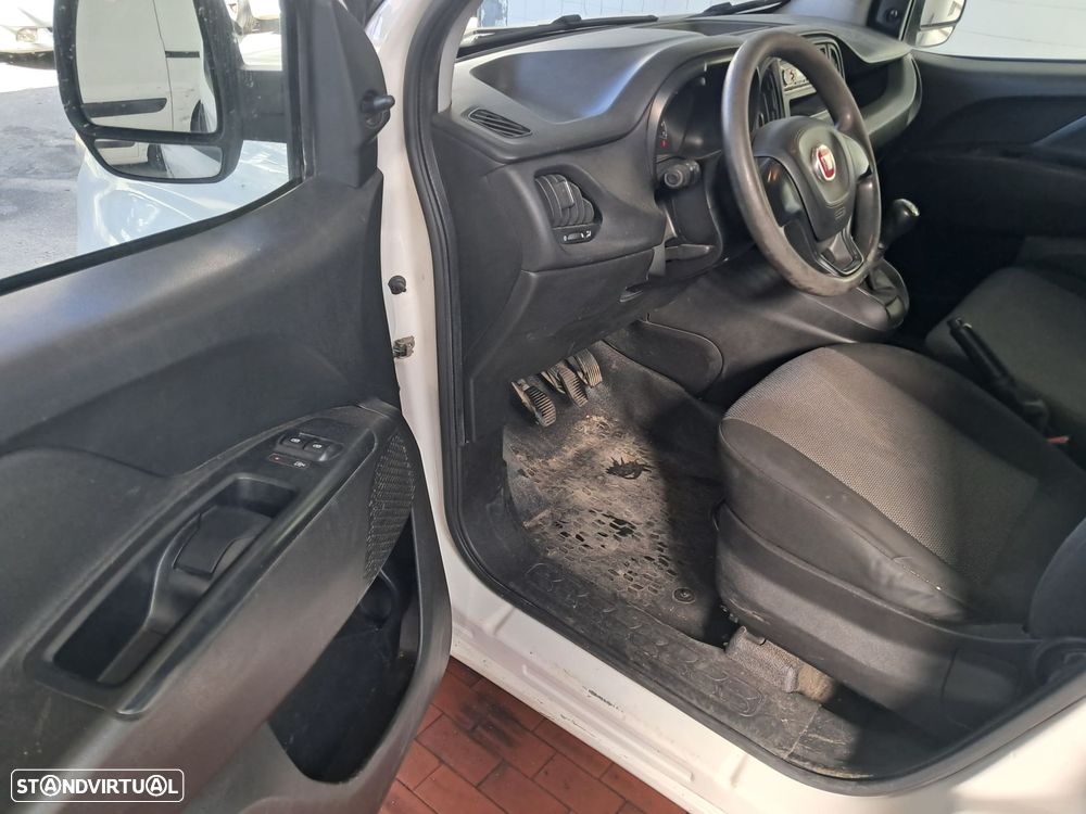 Fiat Doblo Dobló Cargo 1.3 Mj Maxi 3l - 3