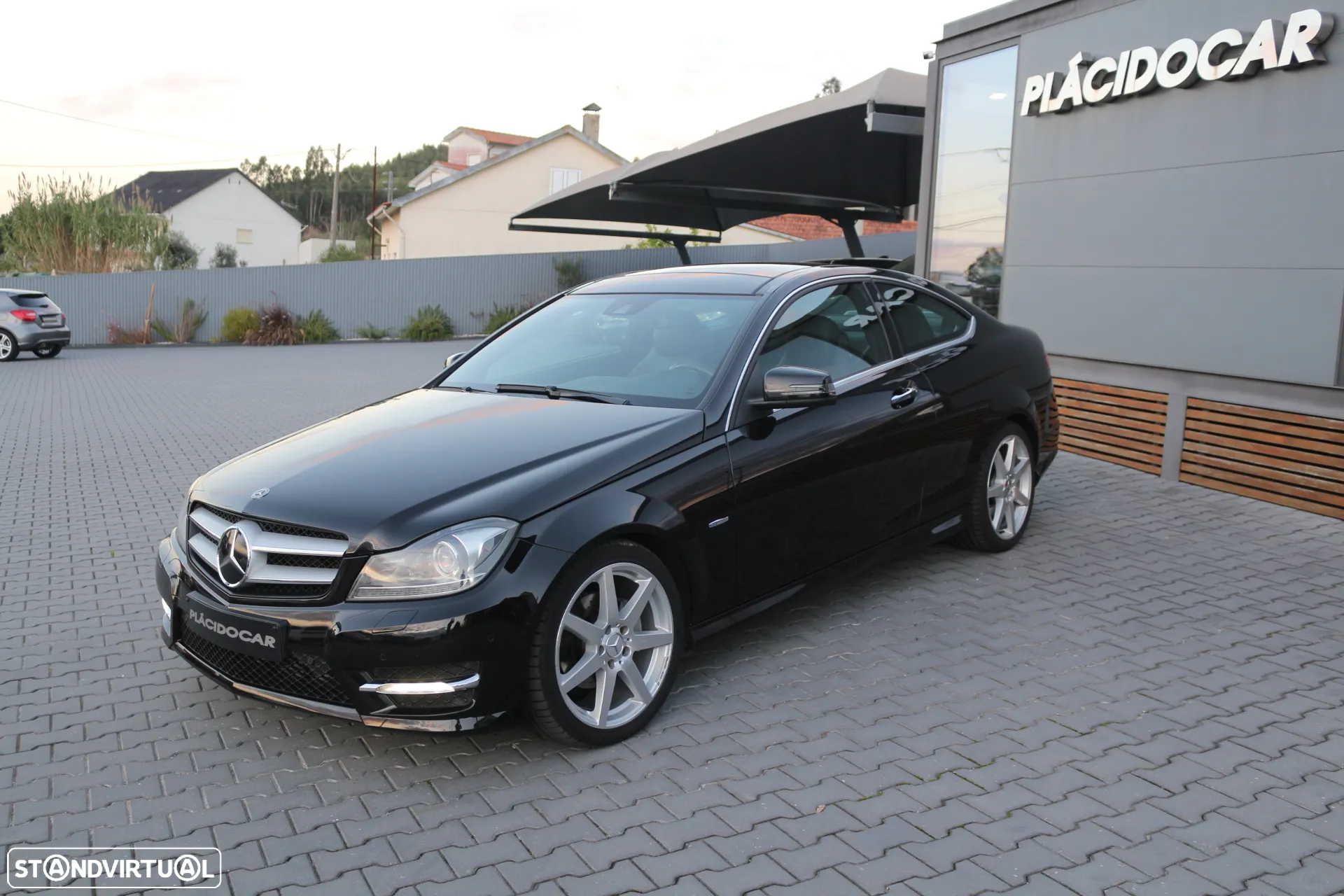 Mercedes-Benz C 250 d Coupe 9G-TRONIC AMG Line - 2