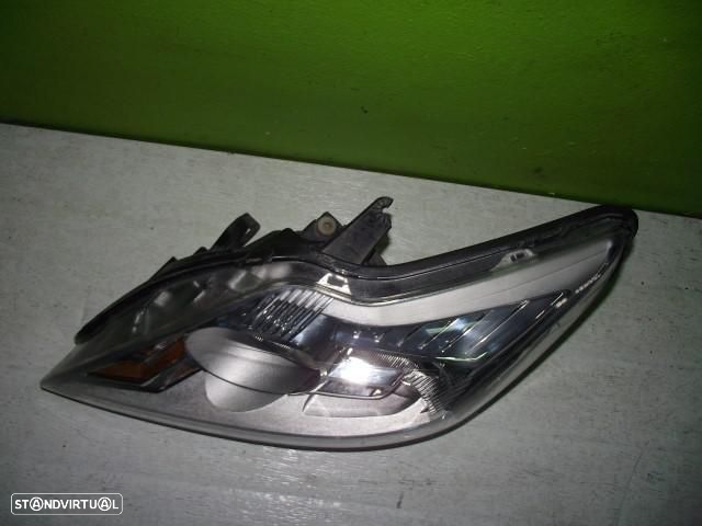 Farol Esquerdo Ford Focus - 2008 / 2011 - F1099 - 3