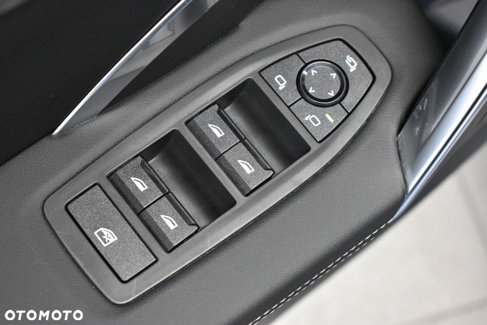 BMW X1 - 9