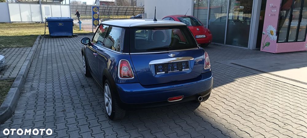 MINI Cooper Standard - 6