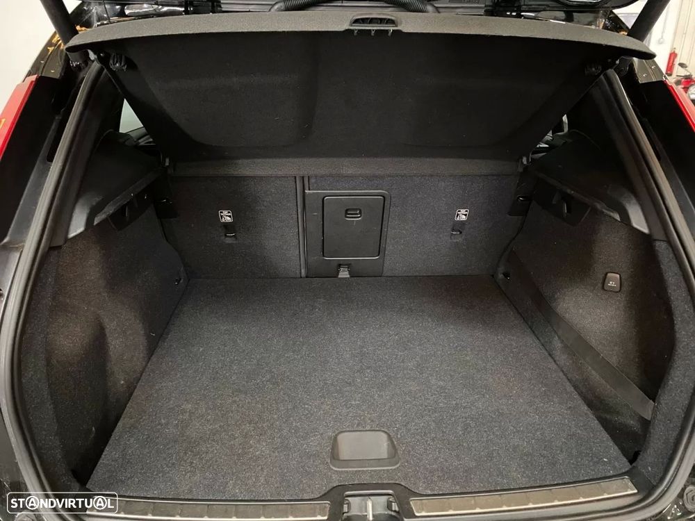 Volvo XC 40 2.0 D3 Inscription Geartronic - 20